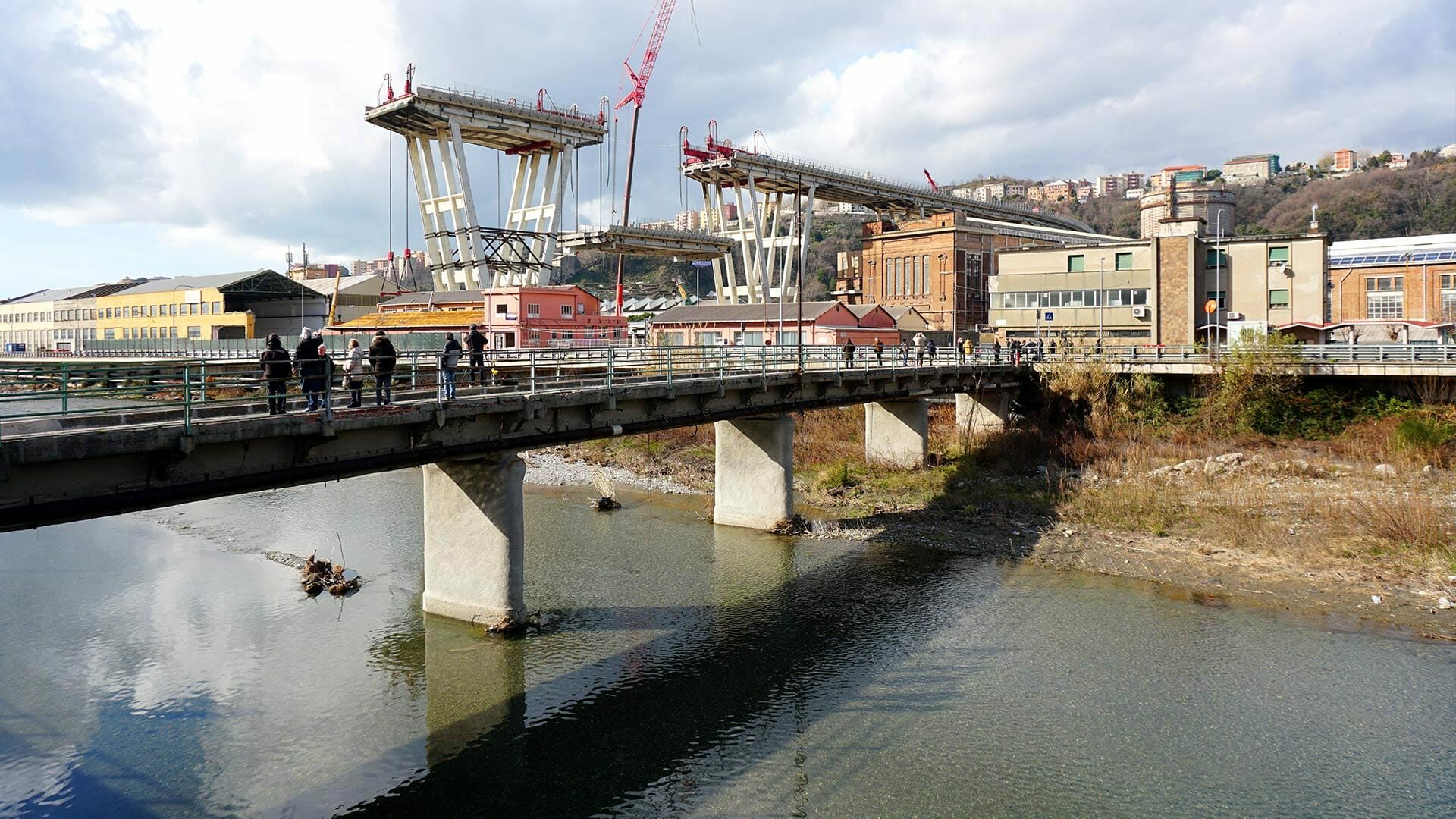 demolizione ponte morandi